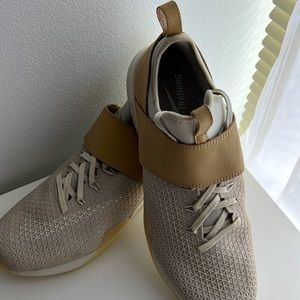 Women’s Nike Air Zoom Strong size 13